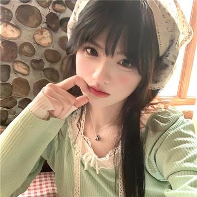 三楼的陌生人封面
